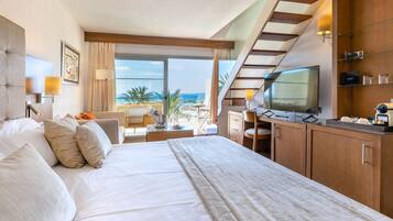 Minibar, in-room safe, individually furnished, desk