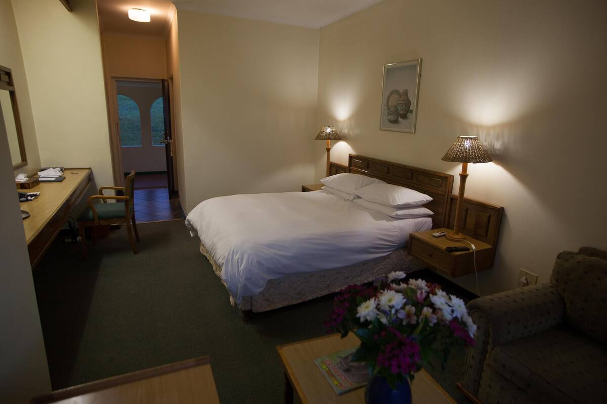 In-room safe, desk, laptop workspace, blackout drapes