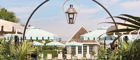 Seasonal outdoor pool, pool cabanas (surcharge), pool umbrellas