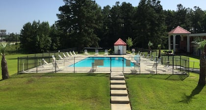 Palmetto Inn