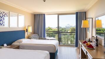 Articles gratuits dans le mini-bar, coffres-forts dans les chambres