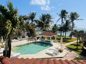 Apartemen Standar, pemandangan samudra | Teras/patio