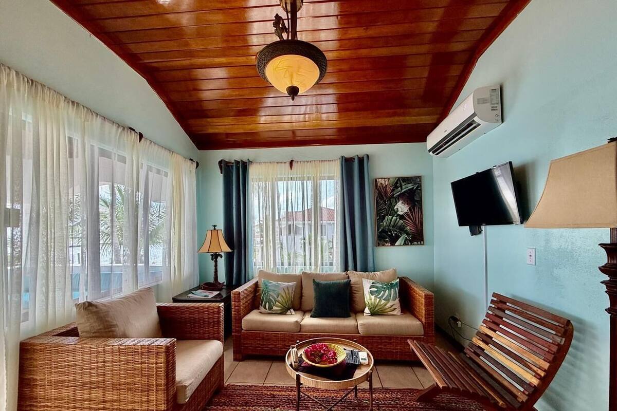 Télévision à écran plat