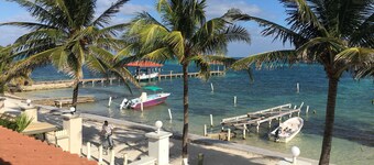 Isla Bonita Yacht Club