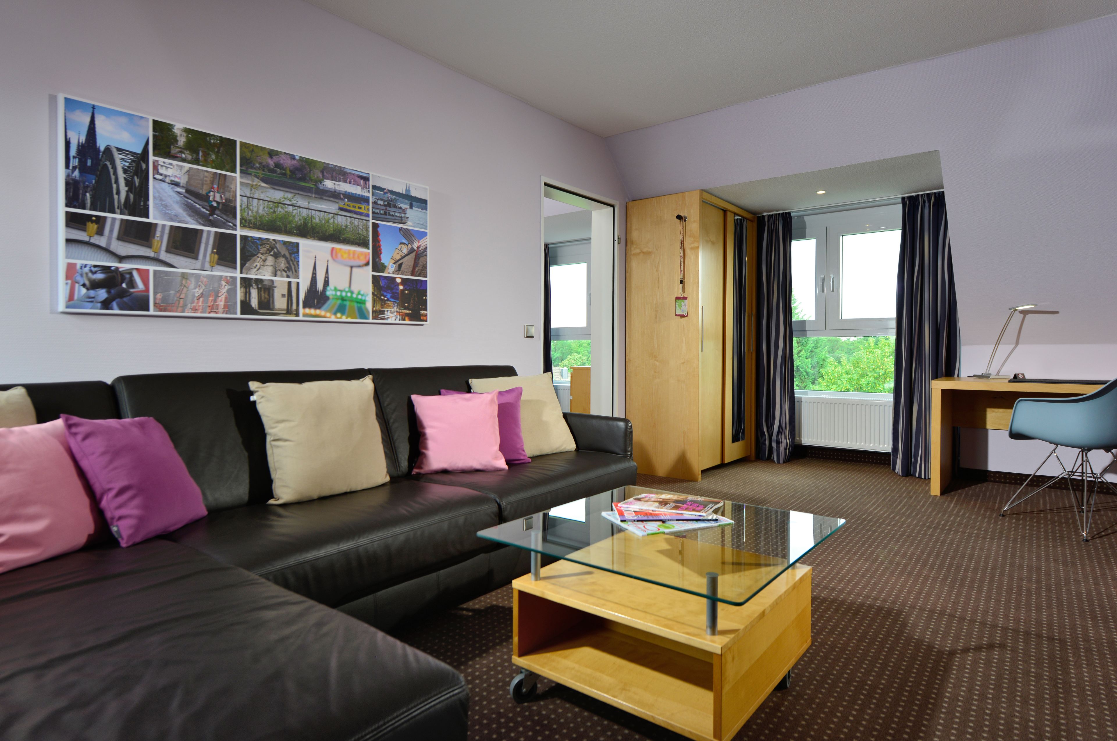 classic studio suite | 1 bedroom, premium bedding, in-room safe, desk