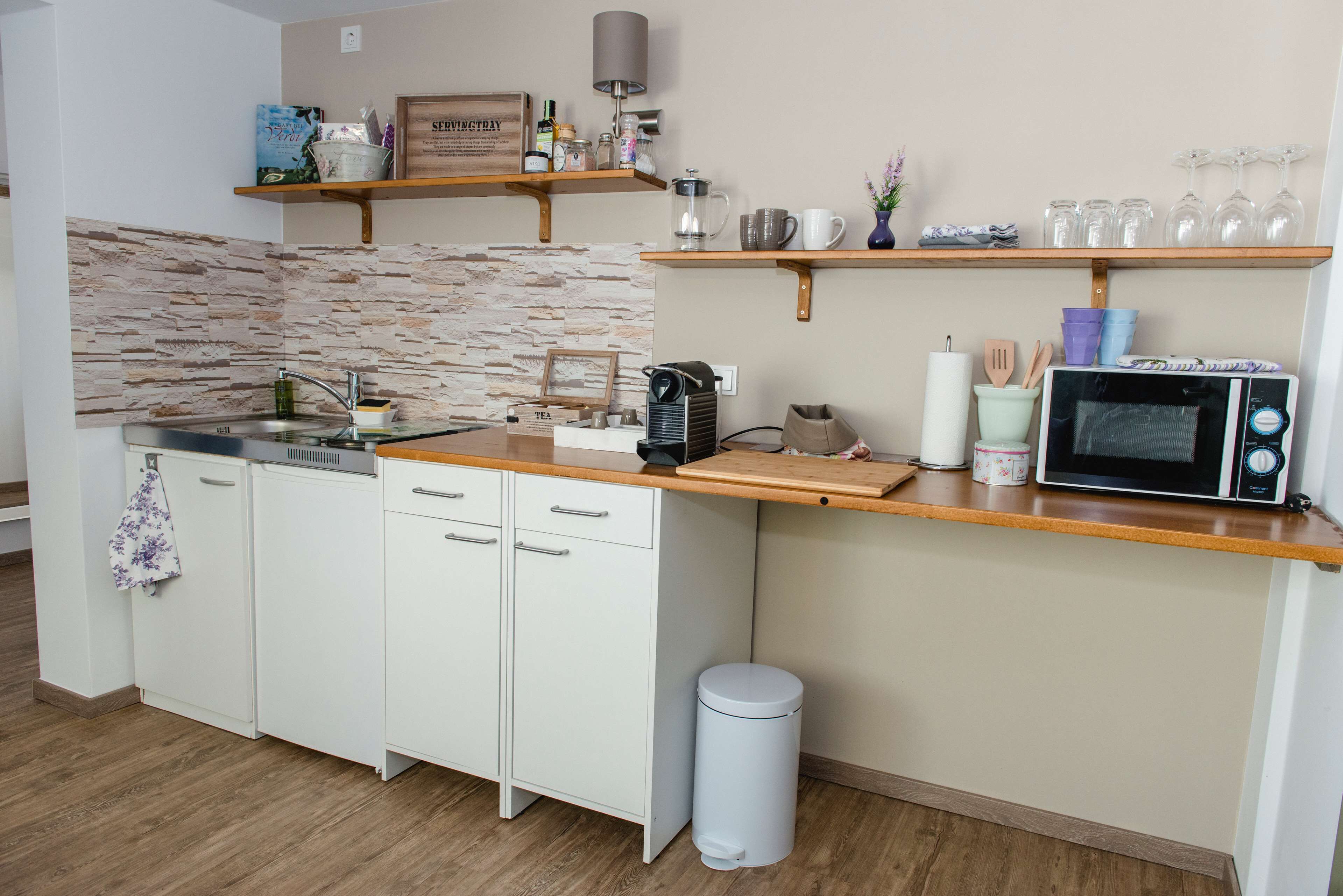 standard apartment | private kitchen | coffee/tea maker, electric kettle