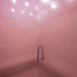 Sauna, hot tub, steam room, Turkish bath/hammam, body treatments
