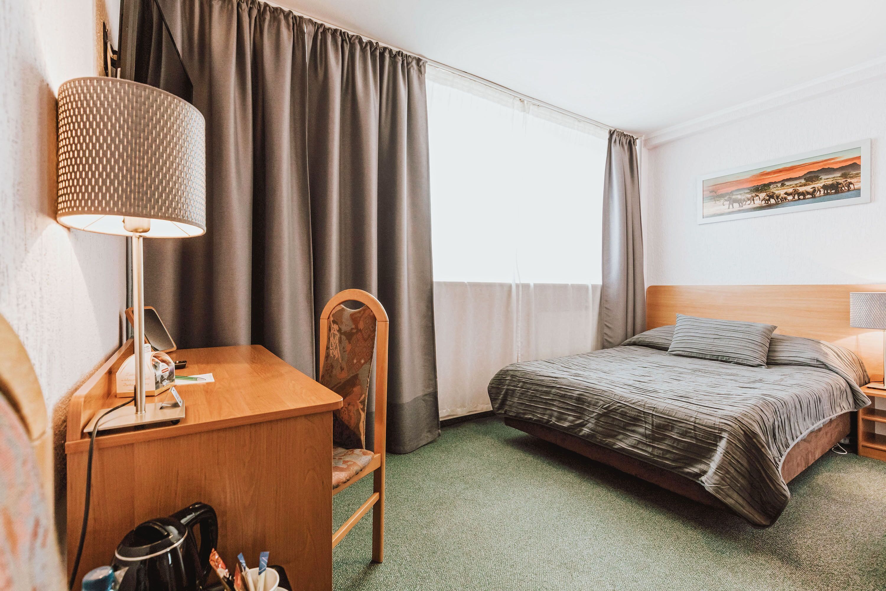 Desk, rollaway beds, free WiFi, bed sheets
