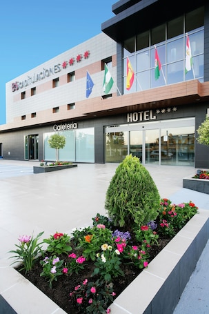 Property entrance. BS Capitulaciones