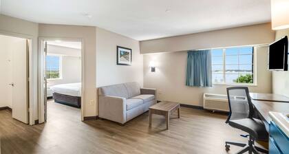 Suburban Studios Sterling - Washington Dulles