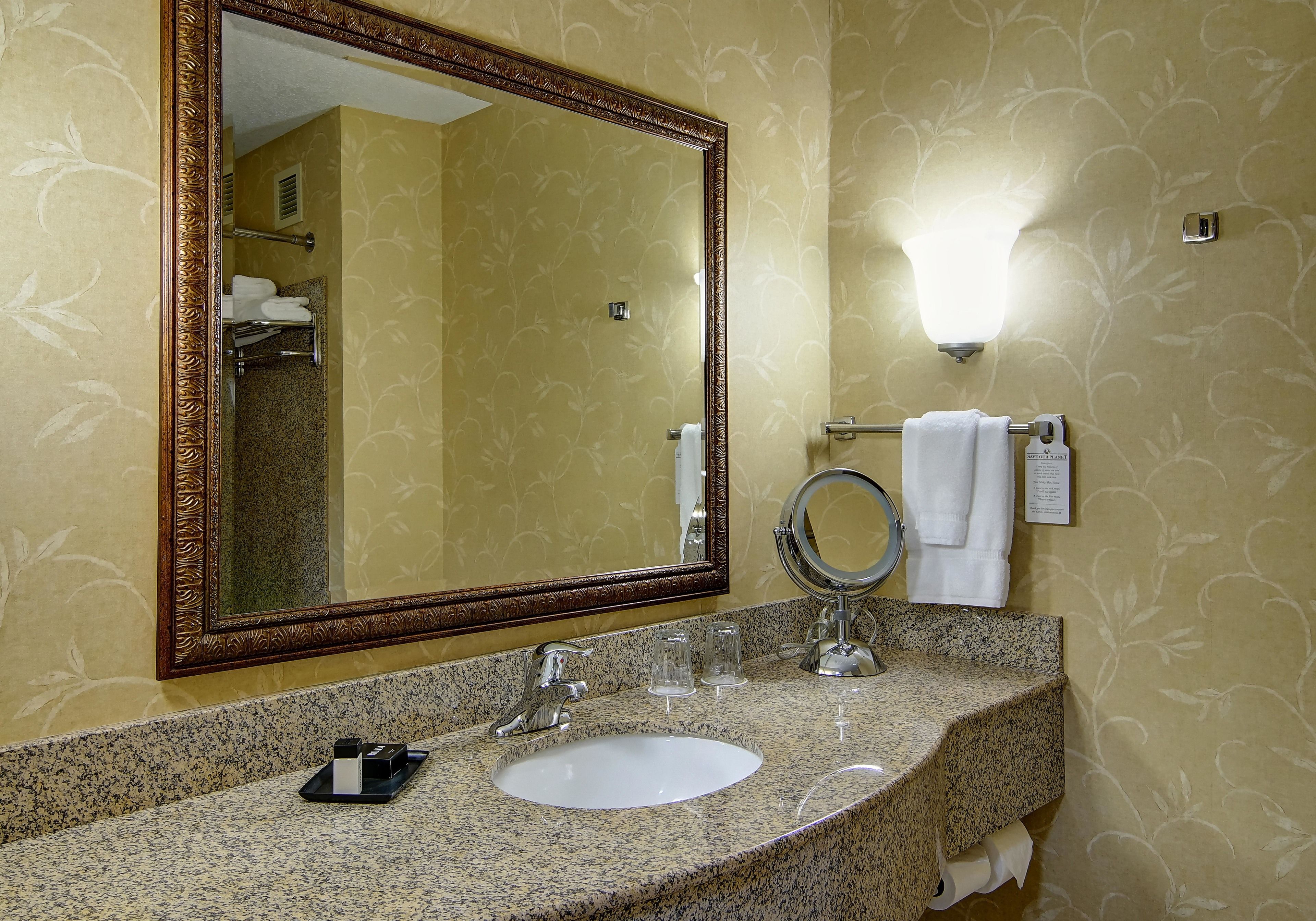 The Grand Hotel - Salem