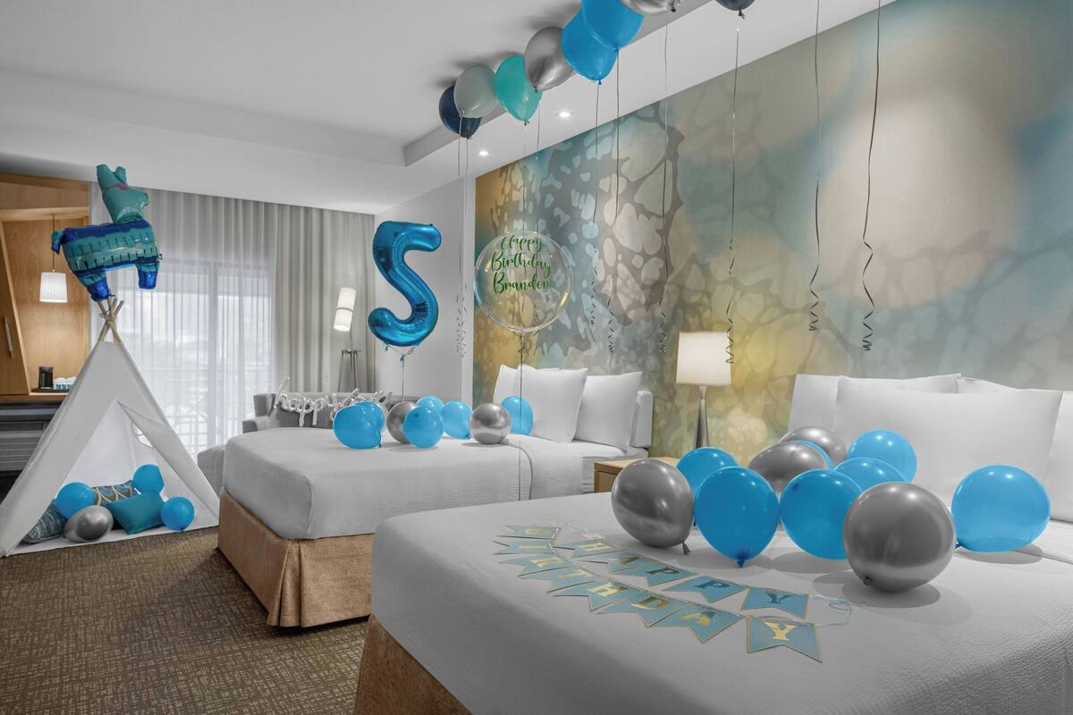 1 bedroom, pillow-top beds, in-room safe, desk