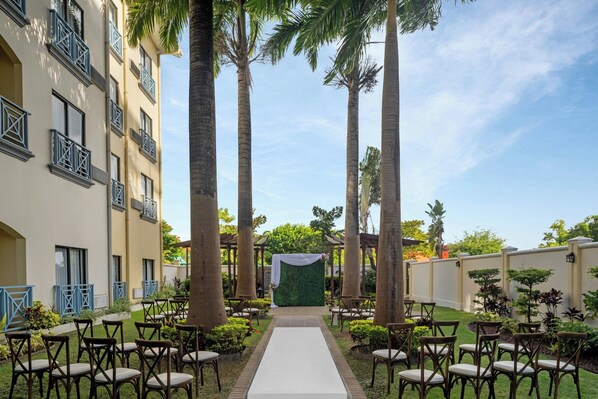Banquet hall
