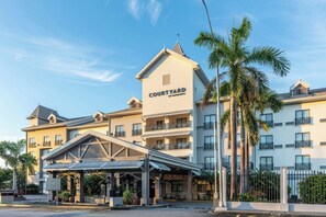 Exterior - Courtyard by Marriott Port Of Spain (Port of Spain)