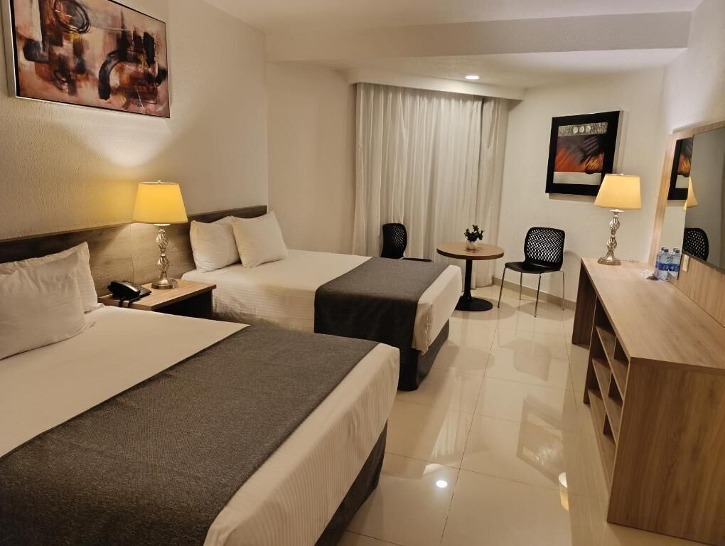 Laptopgeeigneter Arbeitsplatz, Verdunkelungsvorhänge