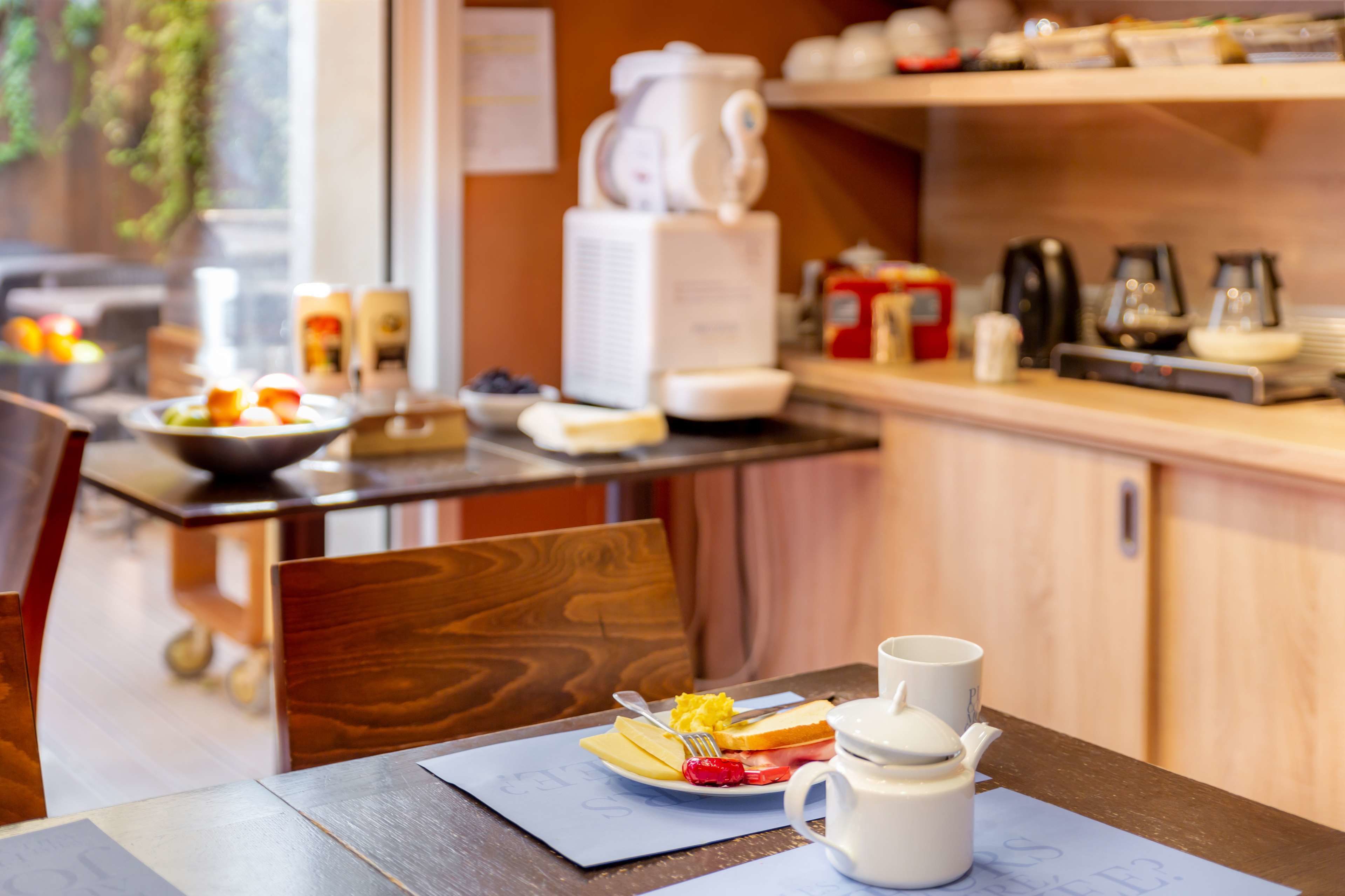 daily buffet breakfast (eur 12 per person)