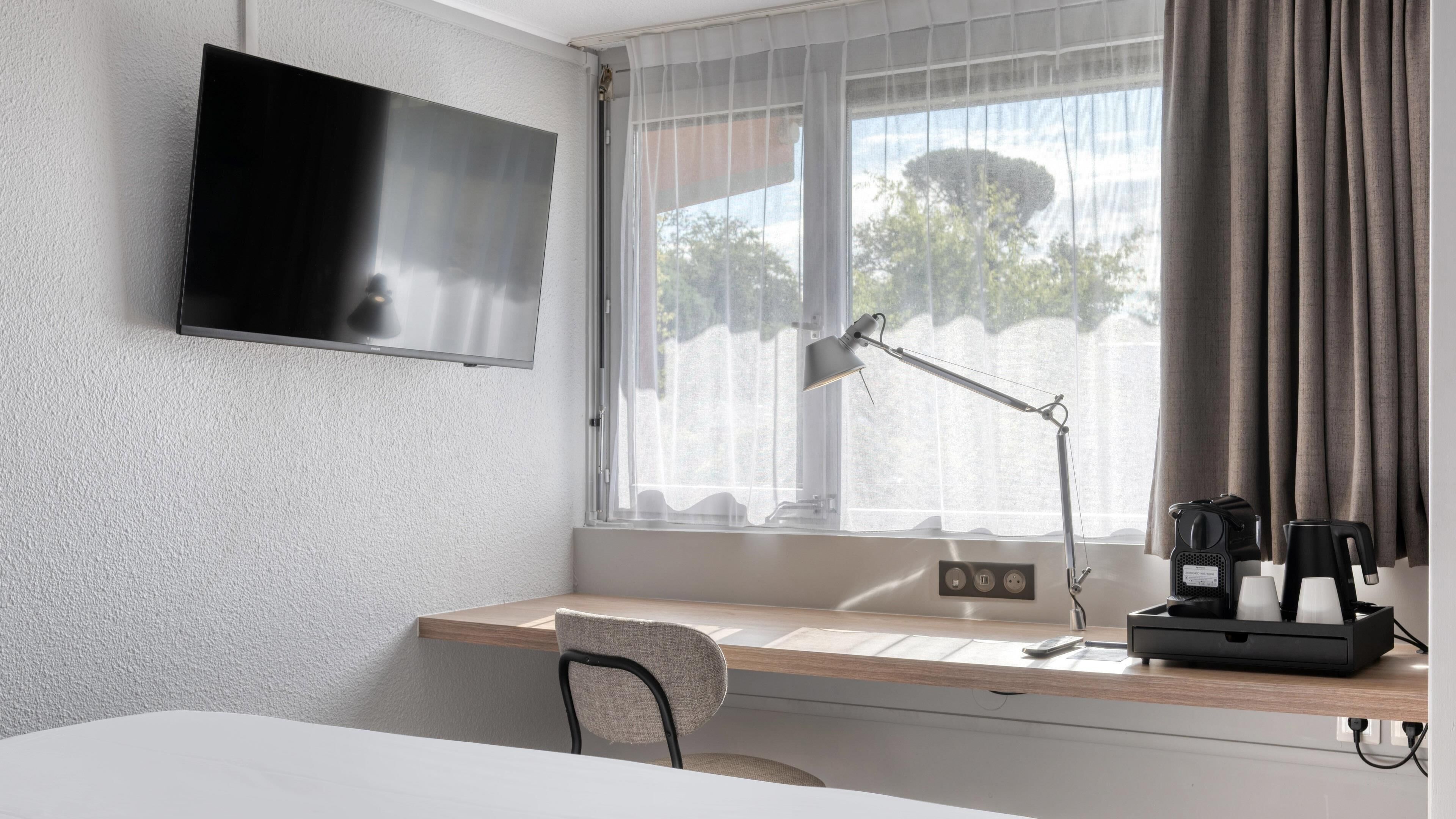 Photo - Campanile NATURE - Bordeaux Sud Gradignan Talence