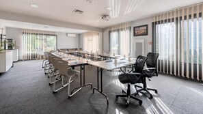 Meeting facility - Campanile NATURE - Bordeaux Sud Gradignan Talence (Gradignan)