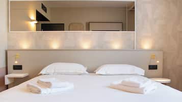 Individualmente decorados, individualmente mobiliados, escrivaninha