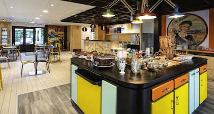 Greet Hotel Angouleme