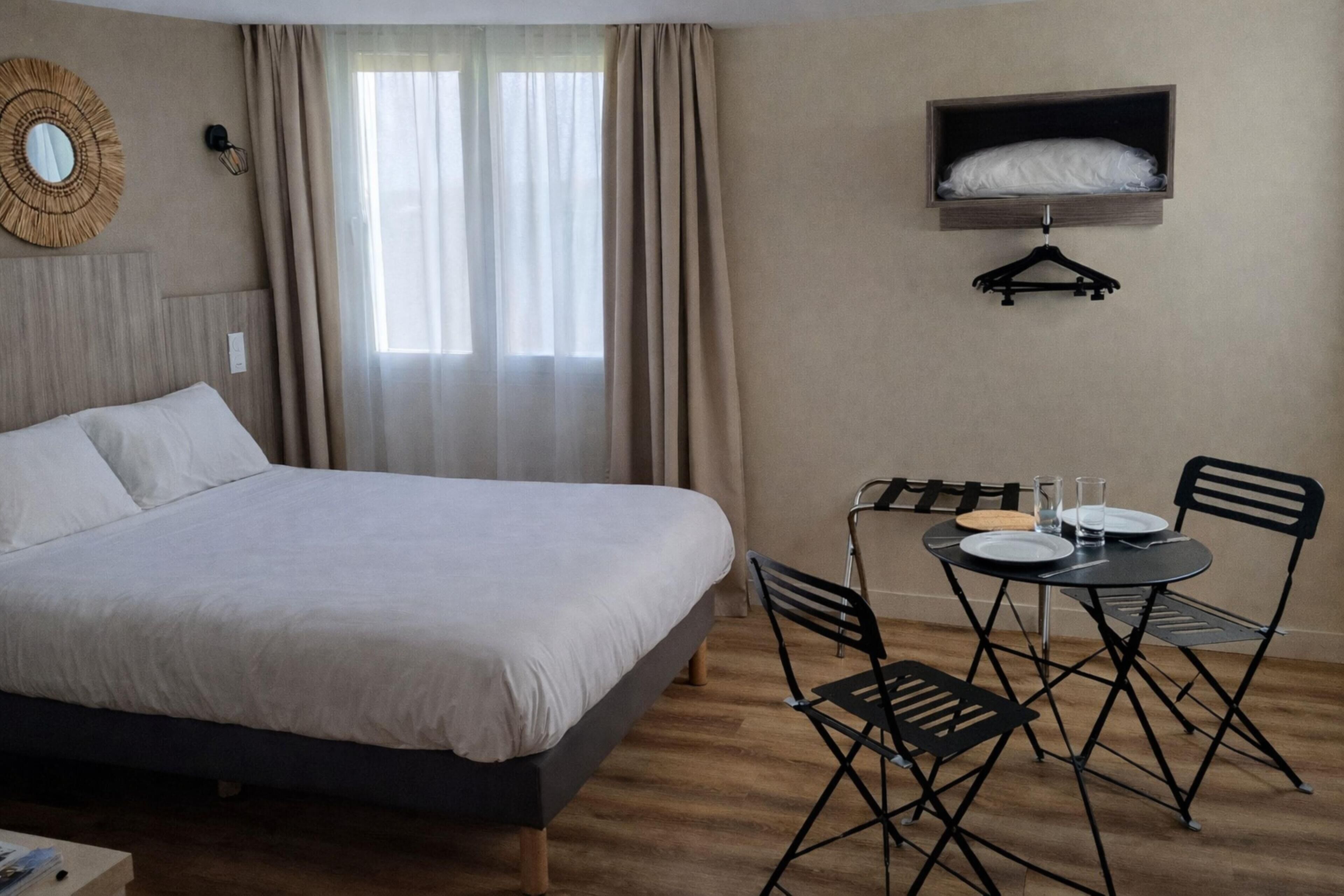 Superior Room, 1 Double Bed with Sofa bed | Premium bedding, desk, blackout drapes, soundproofing