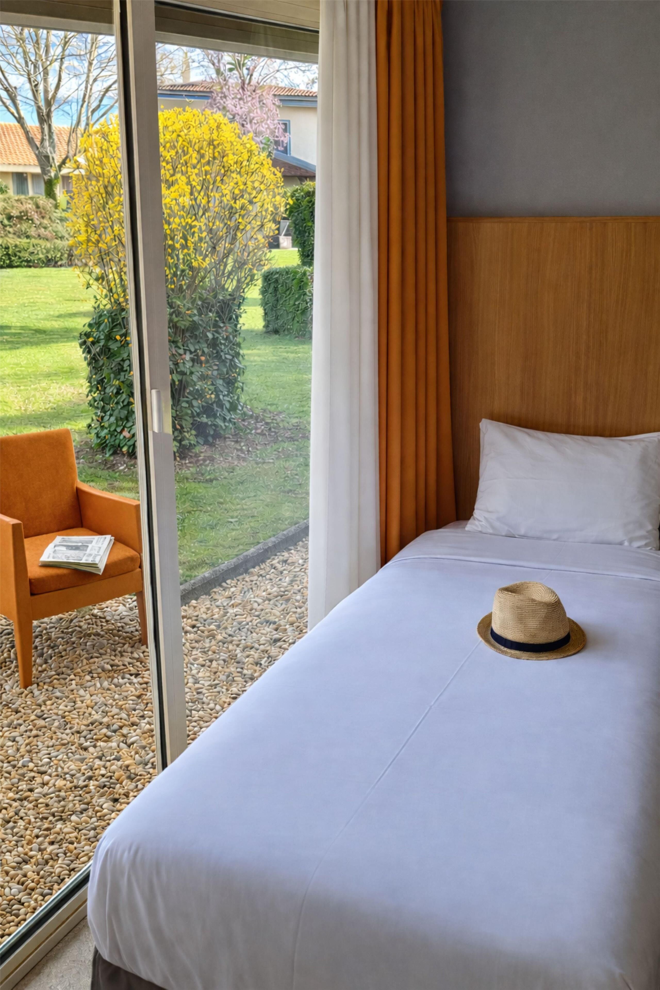 Premium bedding, desk, blackout curtains, soundproofing