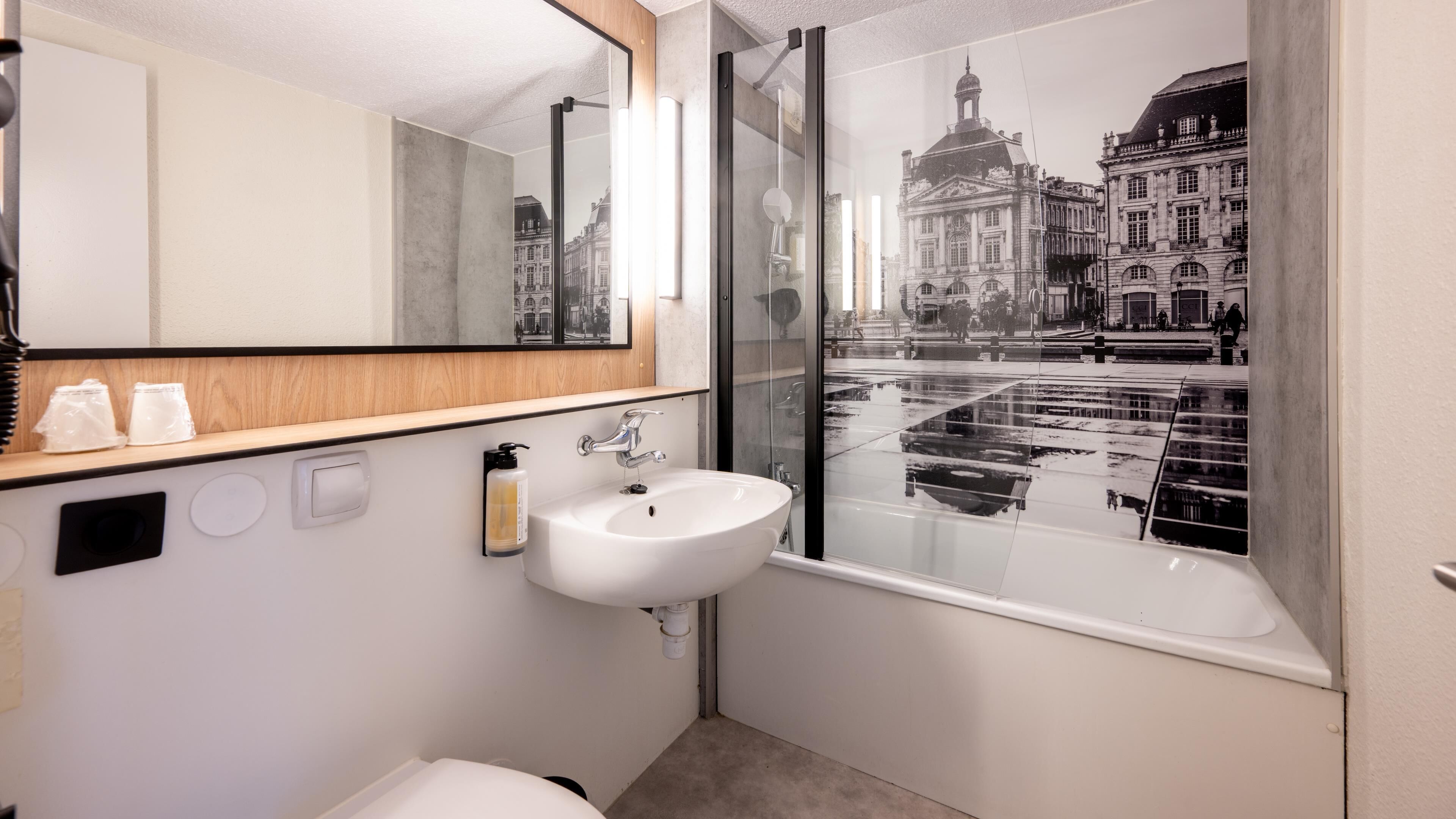 Foto - Campanile NATURE - Bordeaux Ouest Le Bouscat