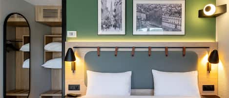 Standard Room, 1 Queen Bed | Premium bedding, individually decorated, individually furnished, desk