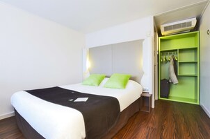 Tempur-Pedic beds, desk, soundproofing, iron/ironing board