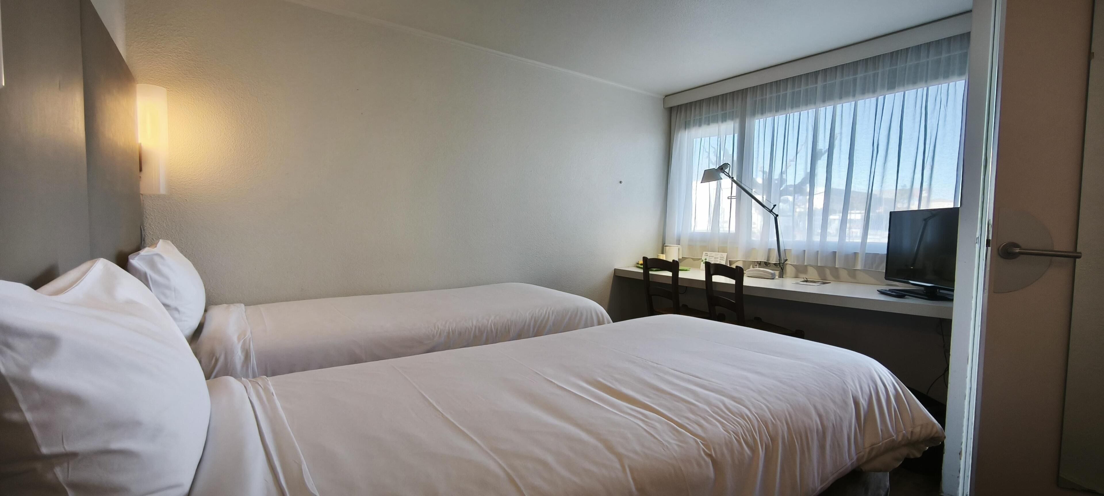 Standard Room, 2 Single Beds