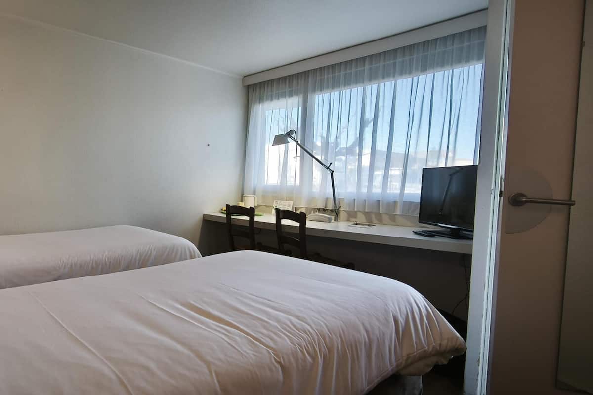 Standard Room, 2 Single Beds