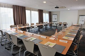 Meeting facility - Campanile NATURE - Bordeaux Sud Pessac (Pessac)