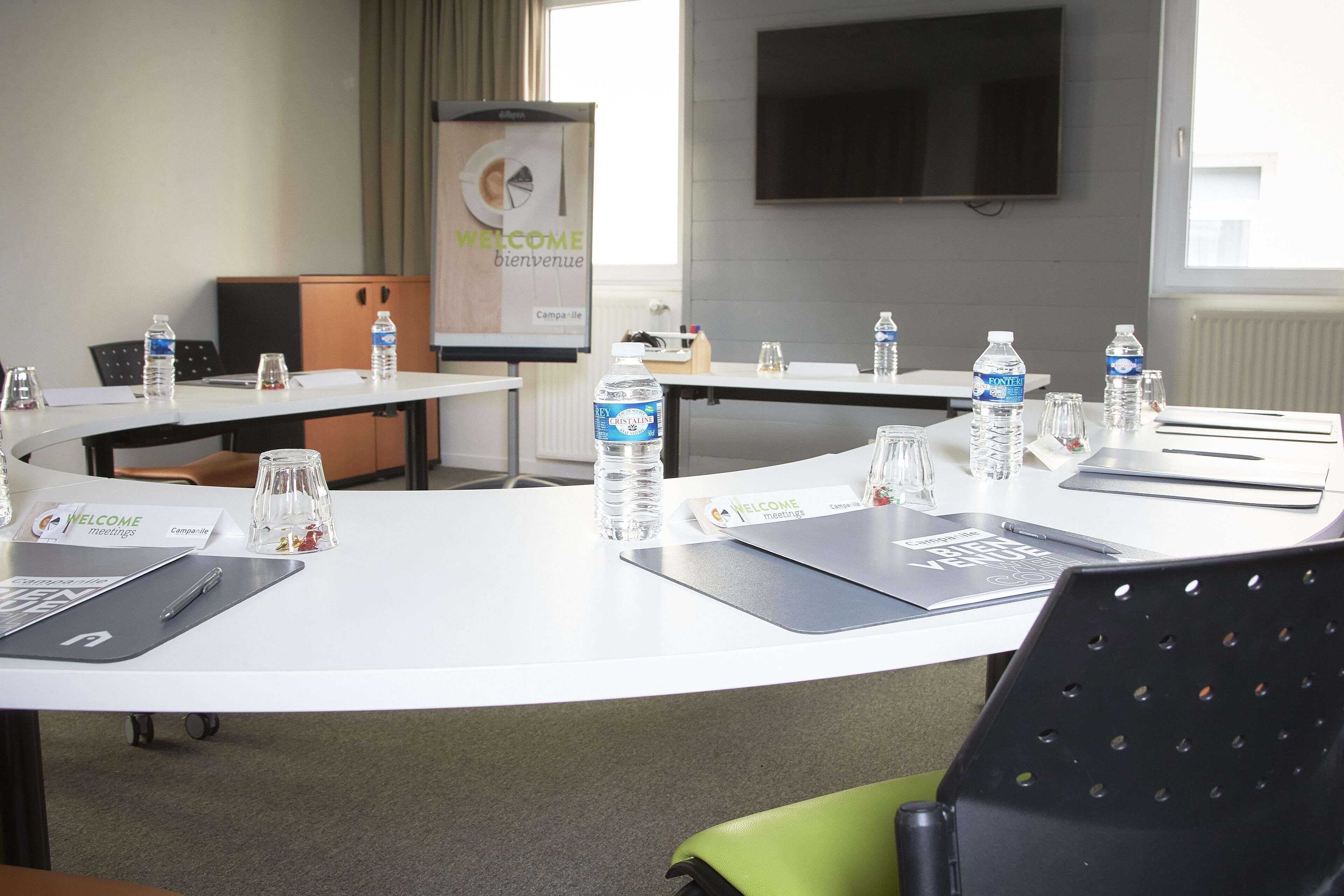 Foto - Campanile Dijon Centre - Gare