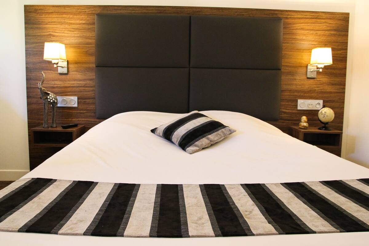 individually furnished, desk, blackout curtains, soundproofing