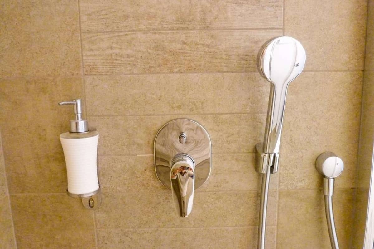 standard room, multiple beds | individually furnished, desk, blackout curtains, soundproofing