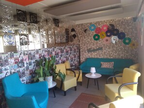Lobby-Lounge