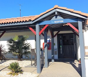 Reception - Kyriad Bordeaux - Mérignac Aéroport (Merignac)