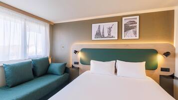 Superior Room, 1 Double Bed with Sofa bed | Premium bedding, desk, blackout drapes, free WiFi