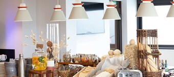 Hotel Campanile Clermont Ferrand Le Brezet