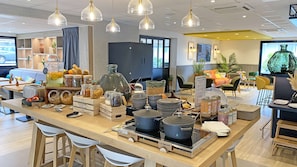 Daily buffet breakfast for a fee