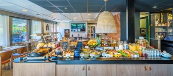 Campanile NATURE - Dijon Est Saint-Apollinaire