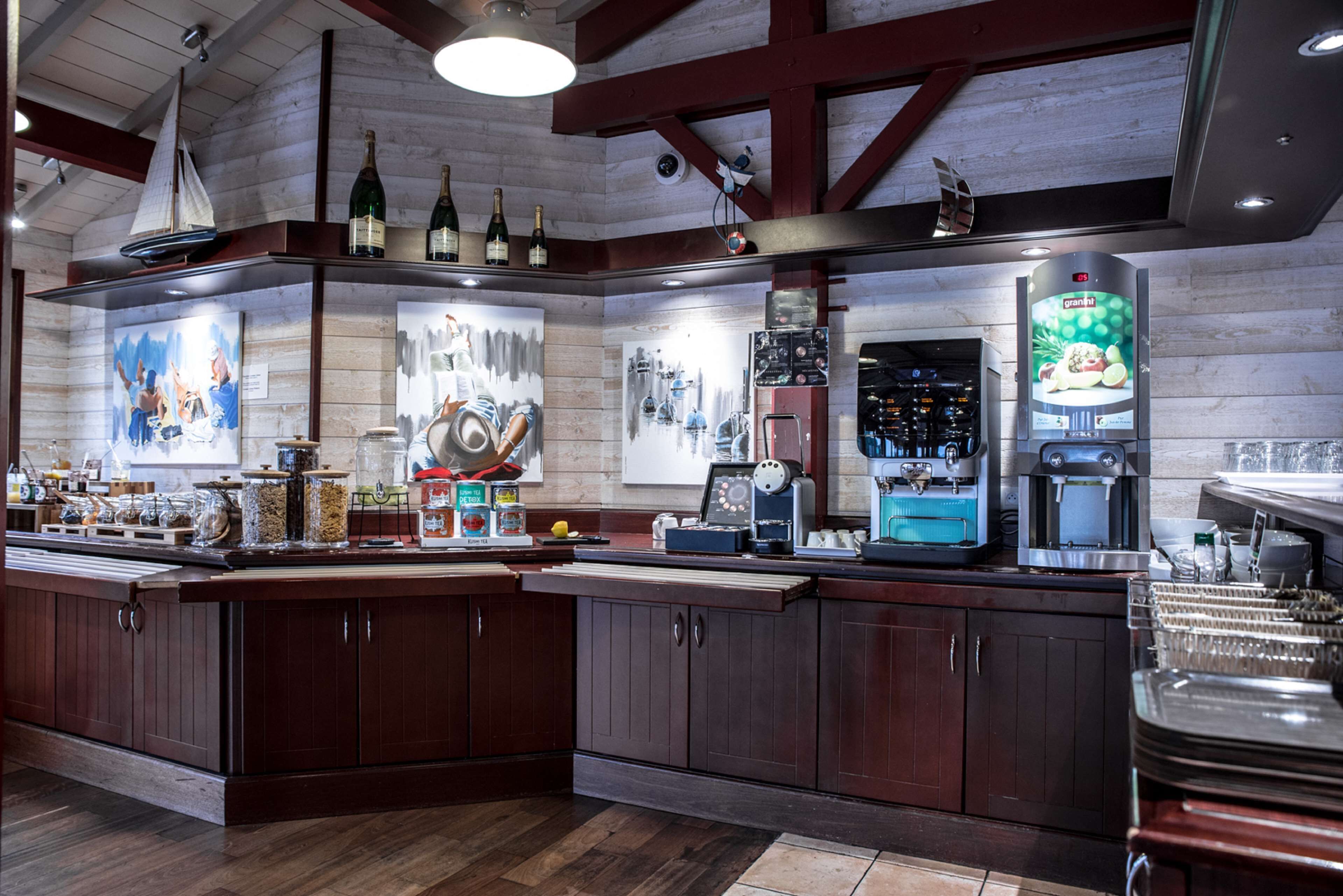 daily buffet breakfast (eur 14 per person)