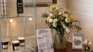 Reception - Hotel Kyriad Saint-Malo Ouest-Dinard (La Richardais)