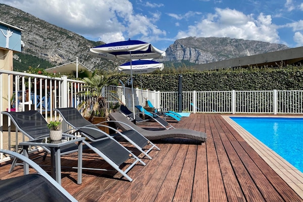 Außenpool (je nach Saison geöffnet)