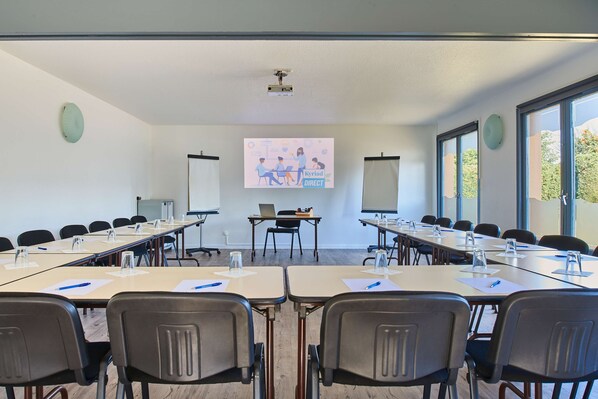 Business centre