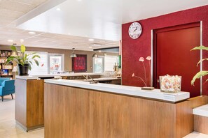 Reception - Campanile Geneve - Ferney-Voltaire (Ferney-Voltaire)