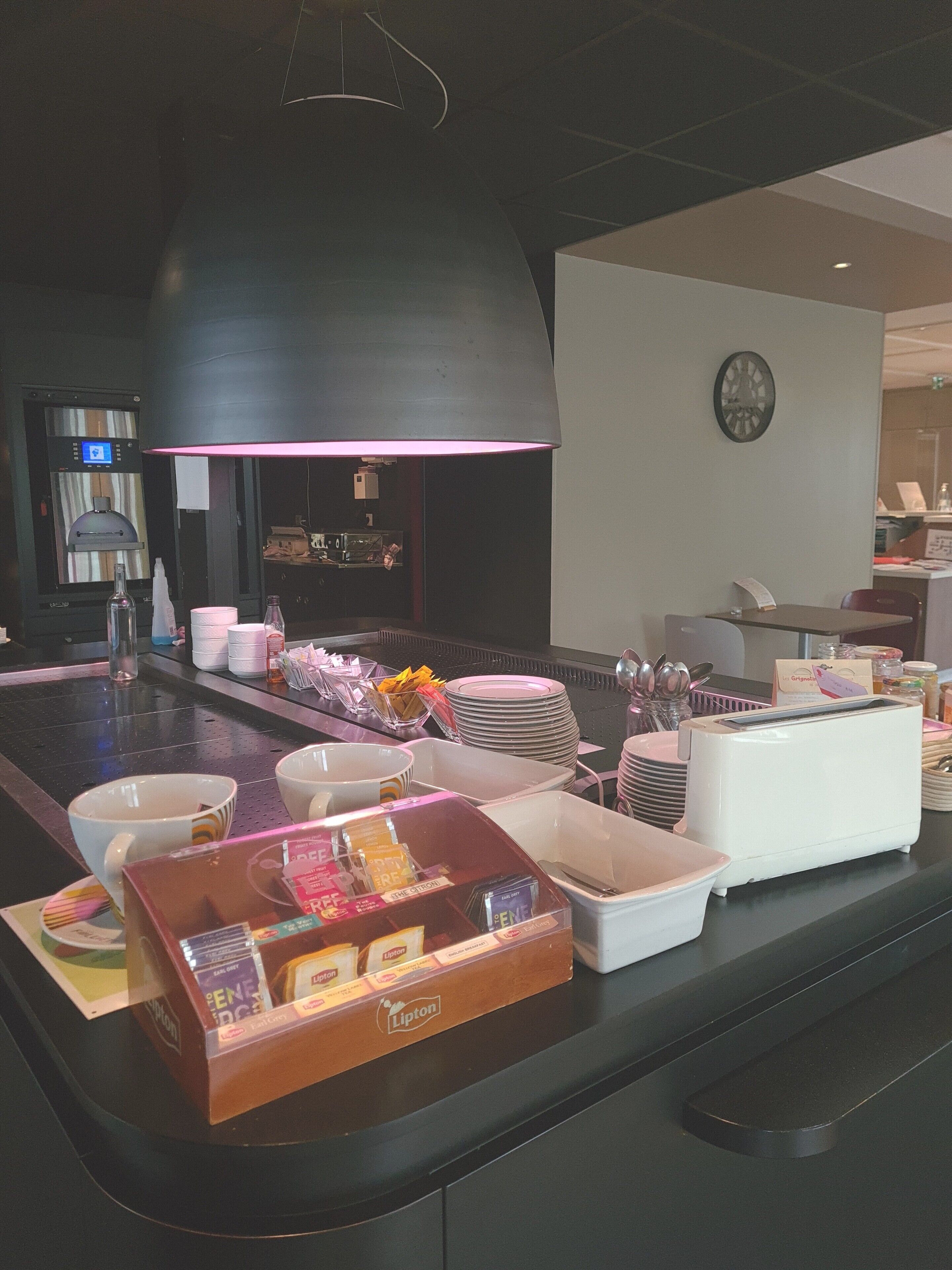 Desayuno buffet todos los días (con cargo)
