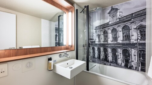 Campanile NATURE - Lille Wasquehal
