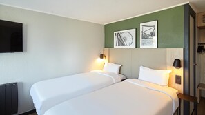 Standard Room, 2 Single Beds - Campanile NATURE - Le Havre Nord Montivilliers (Montivilliers)