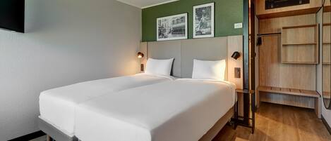 Standard Room, 2 Single Beds | Premium bedding, desk, blackout curtains, rollaway beds